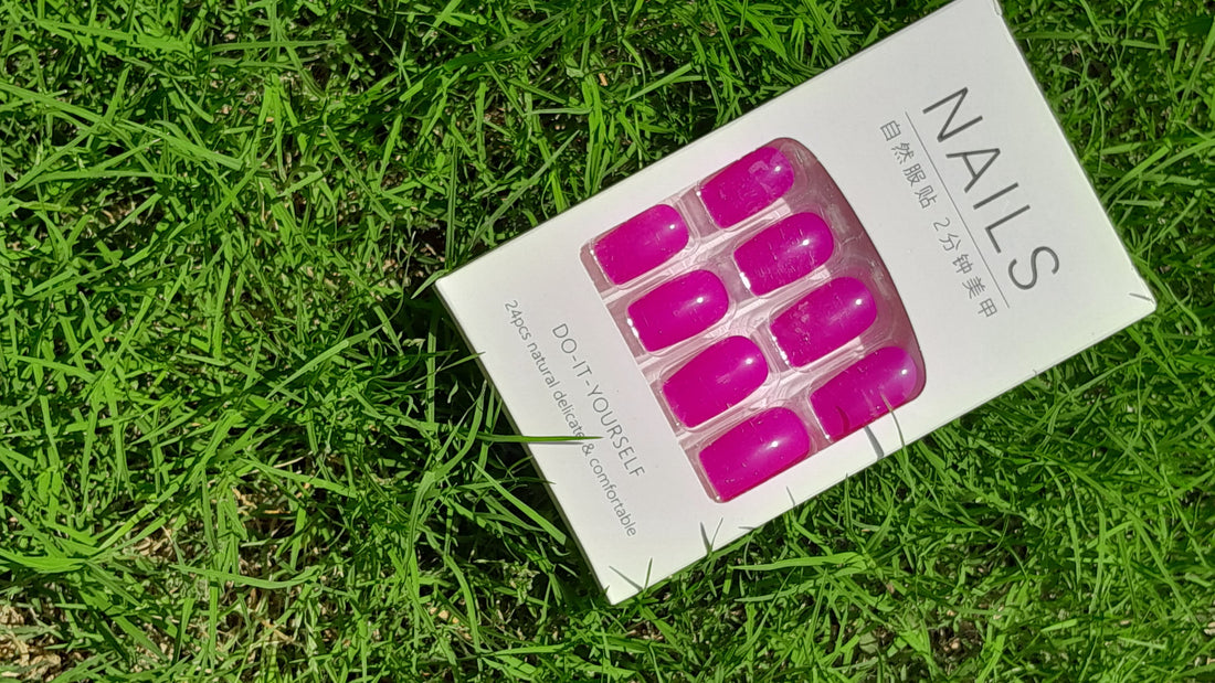 Deep Sea Chic  Reusable Nail Set